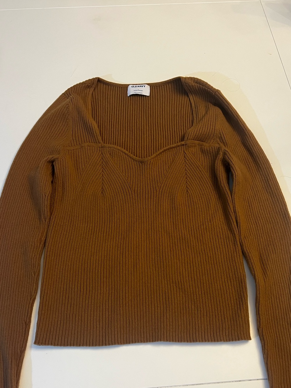 Old Navy Ribbed Knit Long Sleeve Top in Brown